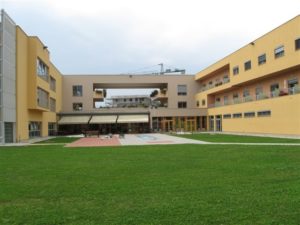 Dom in okolica