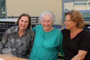 Pikniki za stanovalce, svojce in zaposlene: julij in avgust