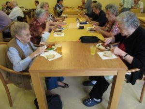 1. poletni piknik za stanovalce in svojce