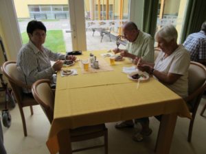 1. poletni piknik za stanovalce in svojce
